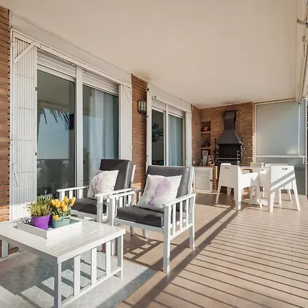 Amura Be My Guest Apartment Castelldefels
